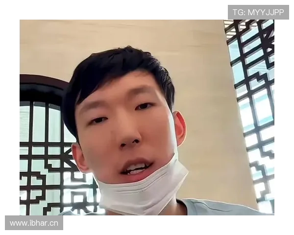 周琦那副豪宅里连个塑料椅子都显得太普通了？